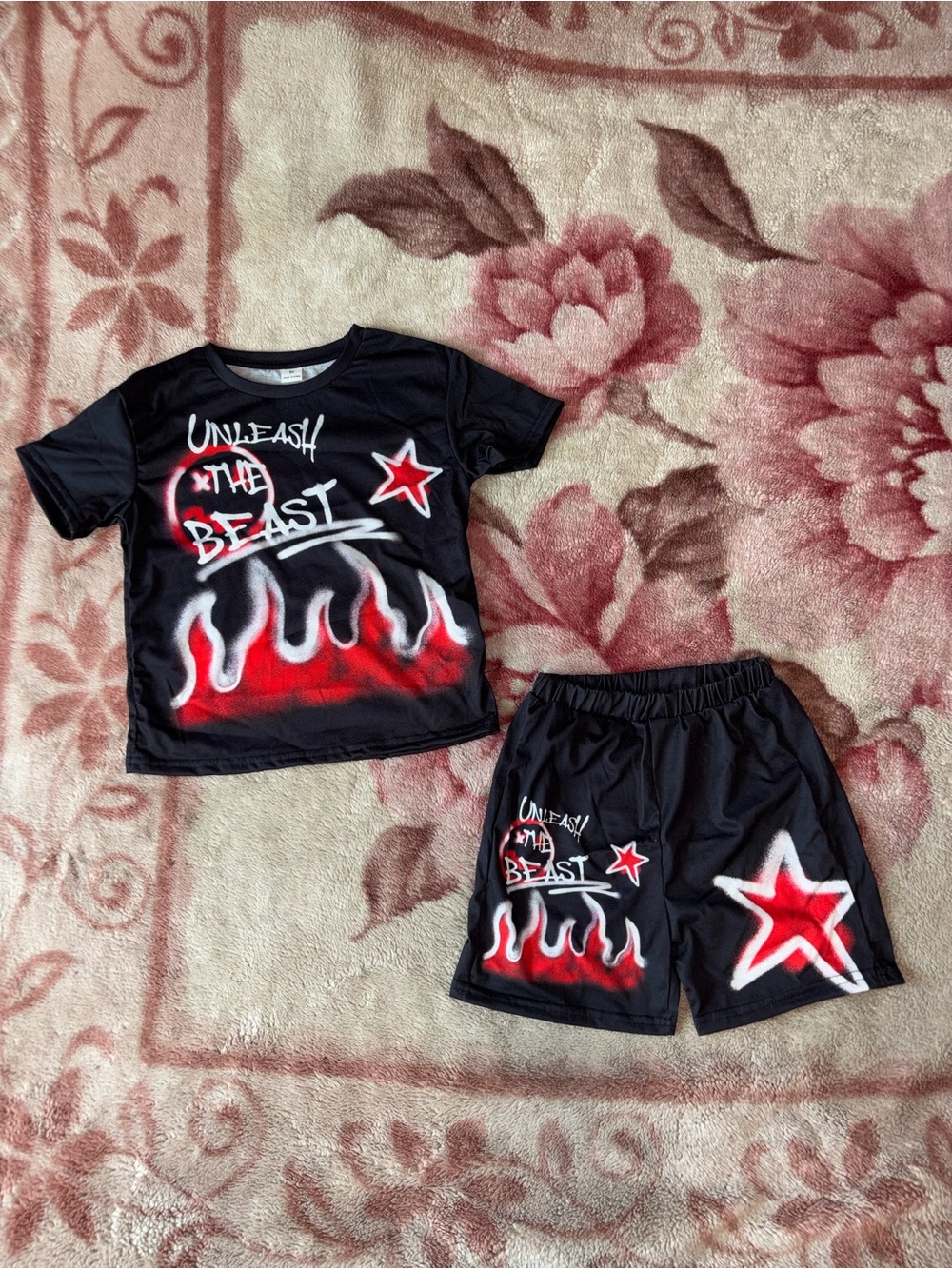 SHEIN Black and Red 'Unleash the Beast' Kids matching set